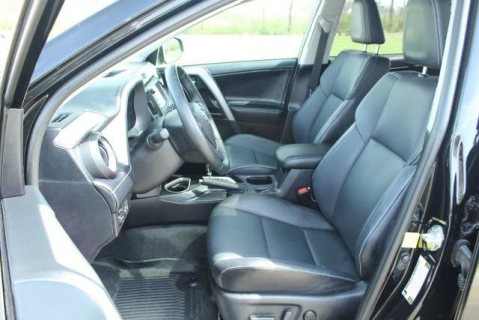 Used 2017 Toyota RAV4 XLE 4
