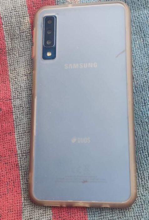 Samsung  4